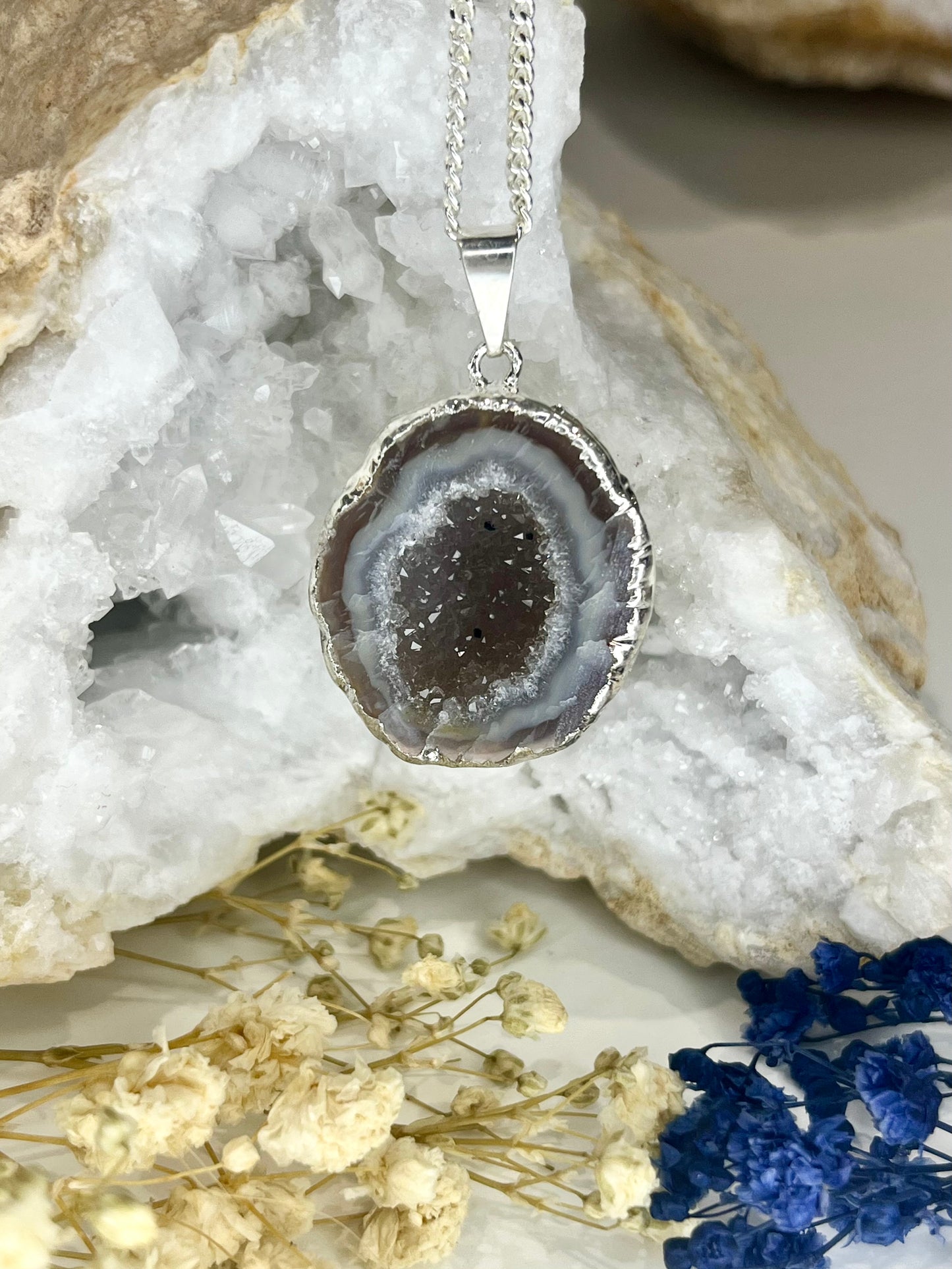 Half Geode Agate Necklace – Druzy Sparkle Pendant