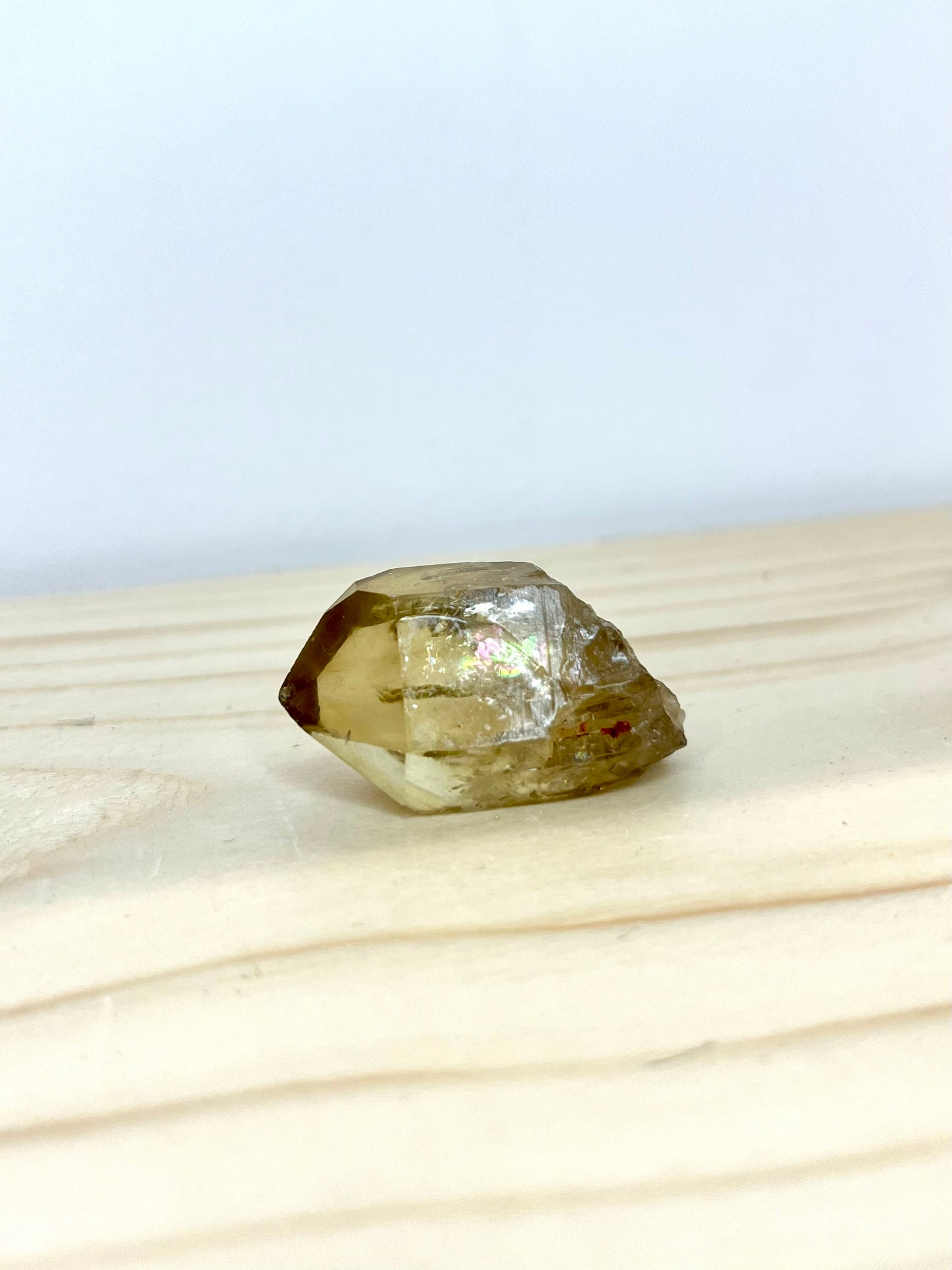 Kundalini Citrine Points – Natural Golden Crystal for Energy, Creativity & Manifestation | Manifest Magic UK
