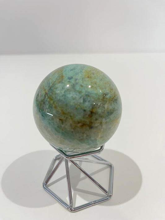 Green Strawberry Quartz Sphere – 236g Light Green Crystal with Golden Veins for Heart Healing & Calm Energy