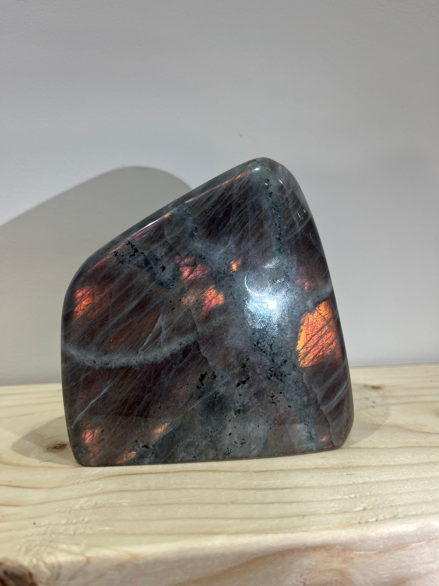 Sunset Flash Labradorite Freeform – 884g