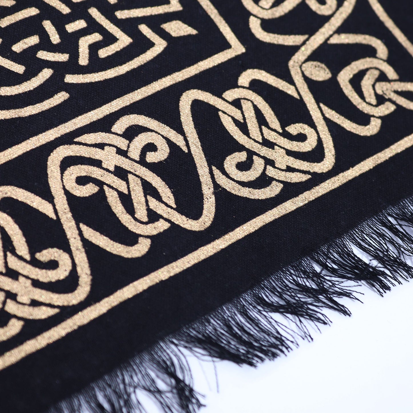 Esoteric Fringed Altar Cloth – Chakra Chart Design (Energy Balance & Ritual Use)