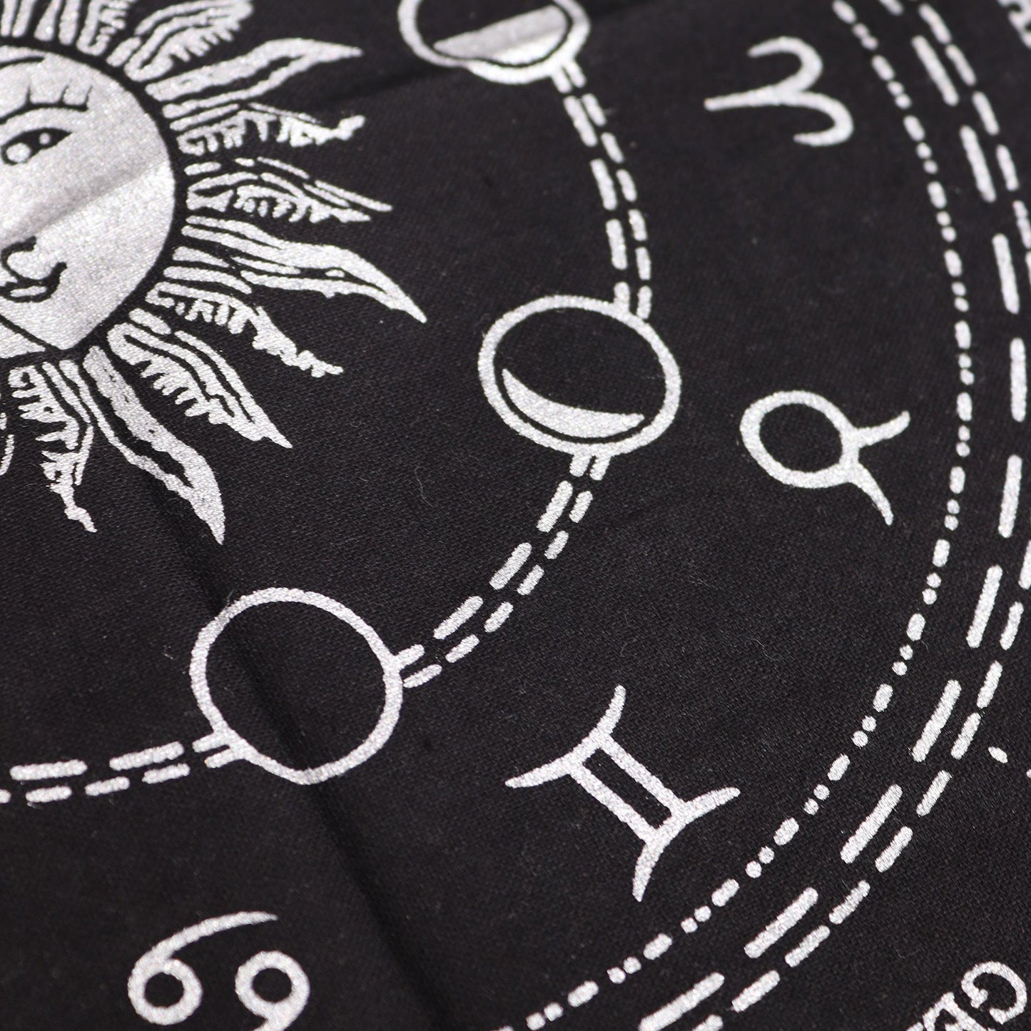 Esoteric Fringed Altar Cloth – Horoscope Zodiac Design (Astrology & Ritual Use)