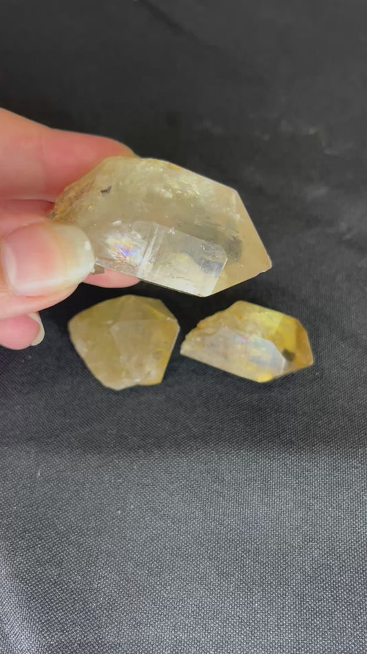Kundalini Citrine Points – Natural Golden Crystal for Energy, Creativity & Manifestation | Manifest Magic UK